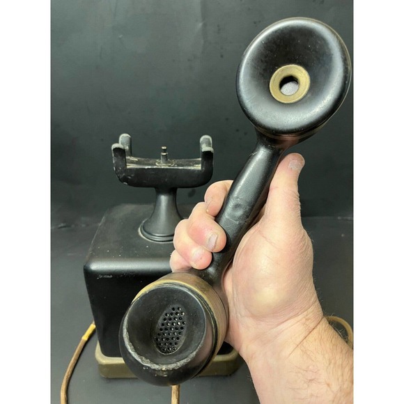 Antique Automatic Electric Co. AE8 Magneto Monophone Hand Crank Telephone - Picture 7 of 11